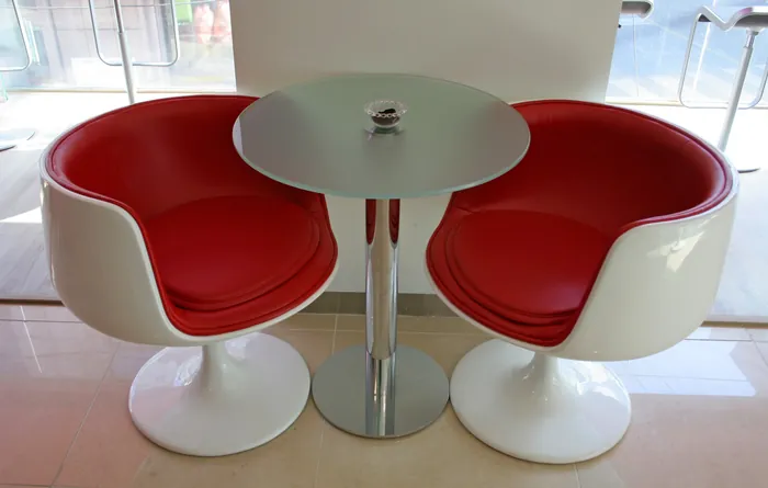 Retro Red Cup Chair Set